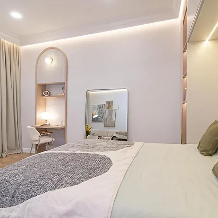 #stayhere - Authentic & Artsy In Heart Of Old Town Apartment *