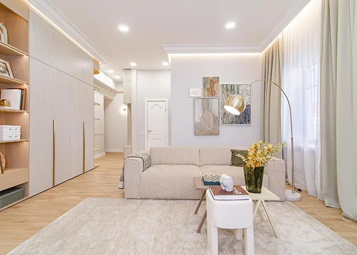 #stayhere - Authentic & Artsy In Heart Of Old Town Vilnius